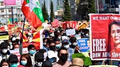 中国製ドローンがミャンマーデモ隊を監視 「天安門事件を輸出」する中国 中国製ドローンがミャンマーデモ隊を監視 「天安門事件を輸出」する中国