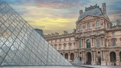 仏ルーブル美術館強盗事件で浮き彫りになった警備体制の脆弱性 ─ 必要な警備予算は削ってはならない 仏ルーブル美術館強盗事件で浮き彫りになった警備体制の脆弱性 ─ 必要な警備予算は削ってはならない