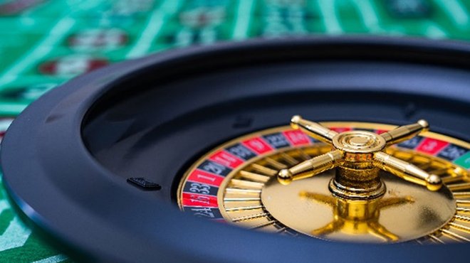 北海道の"カジノ"誘致に、自治体が「社会的リスクを強く感じる」の声 ─ 公が推進していても、ギャンブルは「国民の堕落」「地獄の拡大」を引き起こす 北海道の"カジノ"誘致に、自治体が「社会的リスクを強く感じる」の声 ─ 公が推進していても、ギャンブルは「国民の堕落」「地獄の拡大」を引き起こす