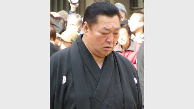 人物伝 北の湖 アナザーストーリー「悔しかったら、強くなれ」 ─ 倒した相手に手を差し伸べない「憎らしいほどの強さ」に迫る 人物伝 北の湖 アナザーストーリー「悔しかったら、強くなれ」 ─ 倒した相手に手を差し伸べない「憎らしいほどの強さ」に迫る