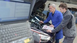 アメリカでは「職業学校からの大学進学」で学ぶ意欲が高まると人気 ─ 「死んだ学問」ではなく、「役に立つ学問」から学ぶ意義