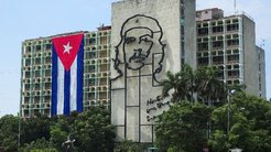 次は社会主義国キューバが崩壊の危機 ─ 「1発の弾丸」も使わずにベネズエラの後ろ盾にも危機が連鎖