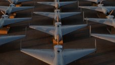 米軍のミサイル不足を救う新型ドローン、中国軍を「地獄」に落とす新型兵器がイラン作戦に投入される