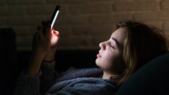 婚活に疲れ、生成AIと結婚した女性が話題に ─ 人生そのものが"疑似体験"である