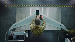 その手があったか！ 米政府が始めた民間手法を取り入れ、官僚主義を打破する「国防総省改革」 ─ 予算超過や納期の遅れとの決別