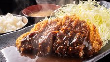 AI生成画像が飲食店のメニューを席巻しつつある中「食欲失せる」との批判殺到 ─ コスト削減の裏にあるビジネスリスク AI生成画像が飲食店のメニューを席巻しつつある中「食欲失せる」との批判殺到 ─ コスト削減の裏にあるビジネスリスク