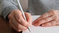 文字を手書きする機会は減少傾向も、「手書きがよい」と感じる人が8割との調査結果 ─ インスピレーションは手書きに降りやすい 文字を手書きする機会は減少傾向も、「手書きがよい」と感じる人が8割との調査結果 ─ インスピレーションは手書きに降りやすい