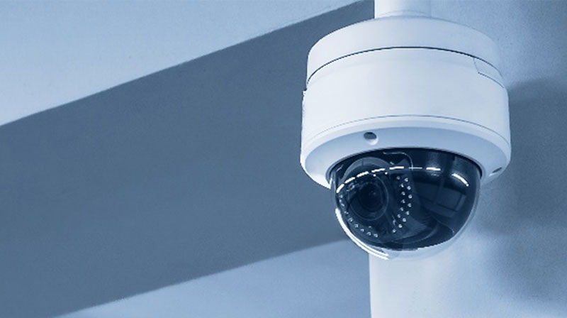 「園児の着替え」など防犯カメラ映像500件が海外サイトに流出 ─ デジタル化で高まる「監視社会」のリスクを直視し、「自由の価値」の見直しを