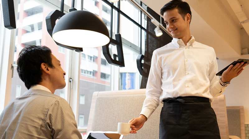 外国人政策をめぐり、保守政党を中心に誤解や偏見が渦巻く ─ 戦略的な移民政策は日本に不可欠